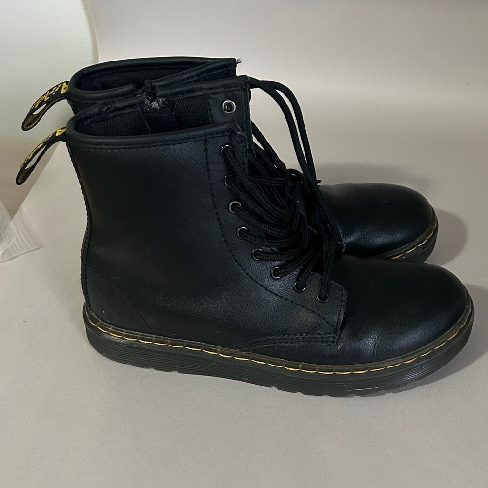 Dr. Martens Kids Black Boots - Picture 2 of 9